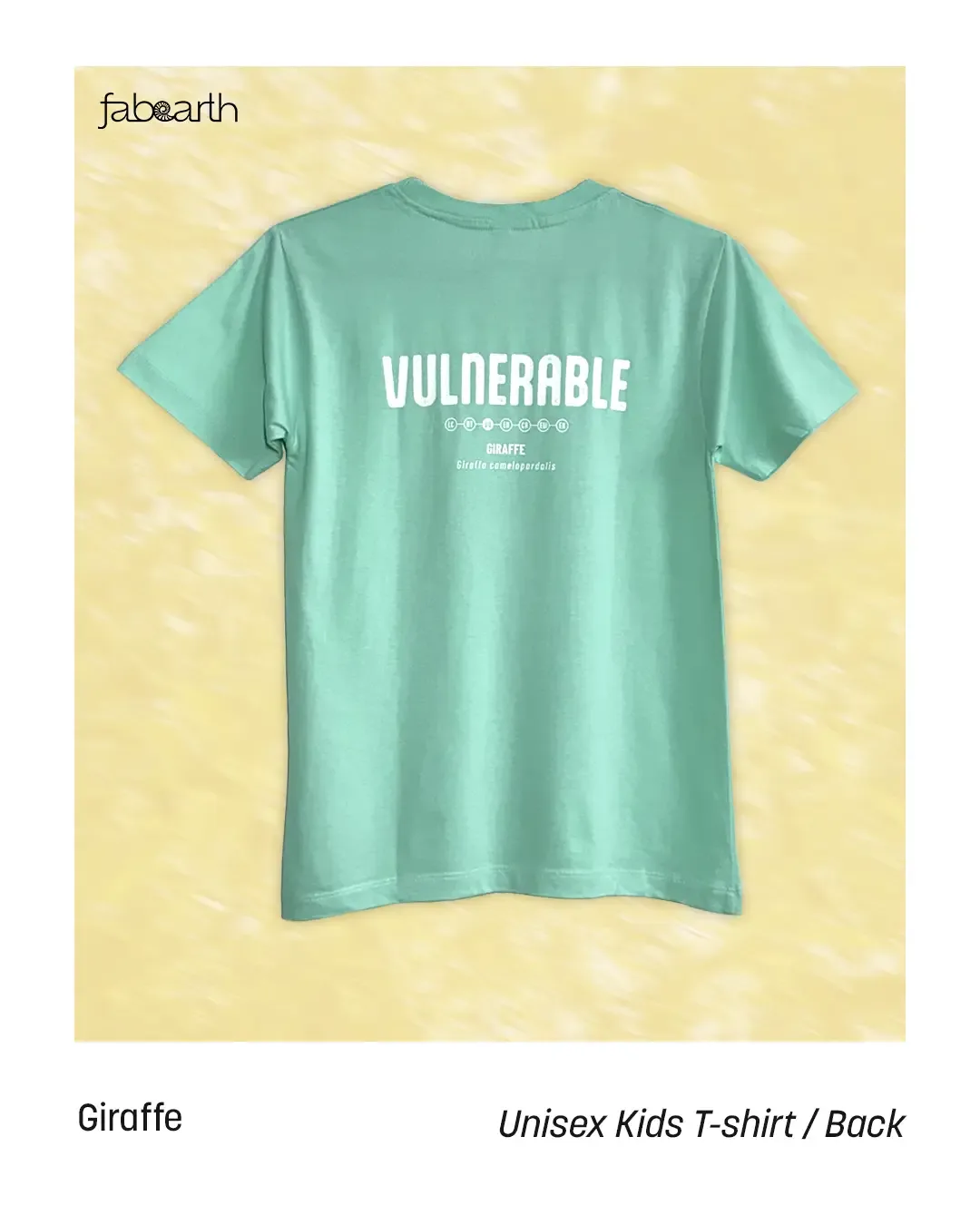 Giraffe (Giraffa camelopardalis) T-shirt Regular Unisex Mint with original wildlife artwork, Vulnerable species — view 2 of 2